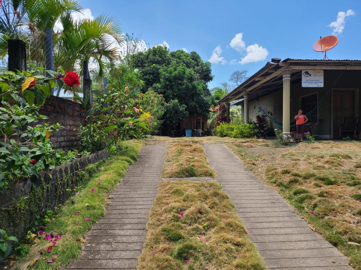 Sophie House Hostel Moyogalpa Exterior photo